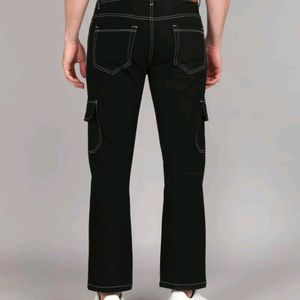 Men look cargo pant