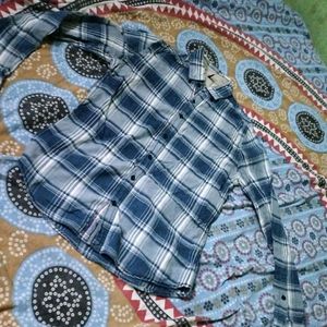 Men Shirt M Size