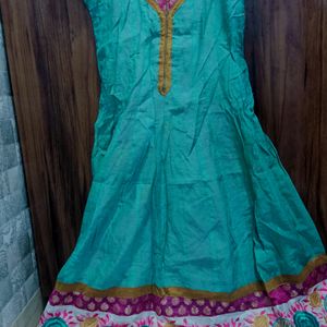 Elegant Purple And Light Green Kurti With Dupatta✨