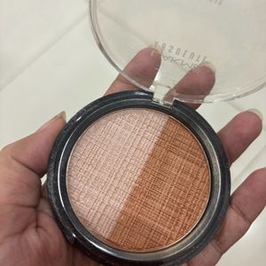 Lakme Moon Lit Highlighter Duo