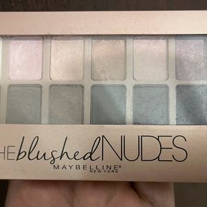THE BLUSHED NUDES EYESHADOW PALETTE 🎨
