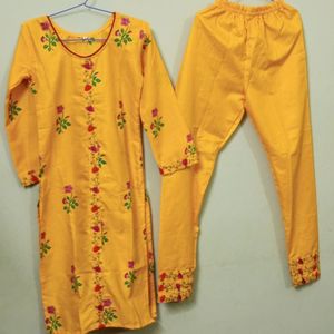 New/Unused Beautiful Embroiderd Kurta Pant