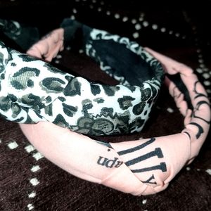 2 Cute Hairbelts💗