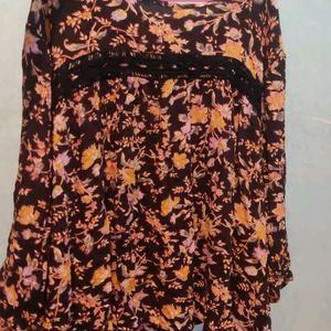 Plus Size Black Floral Top