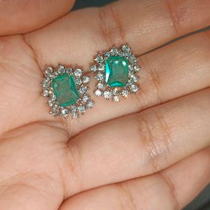 Beautiful Emerald Set