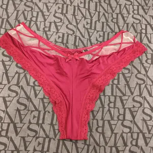 Victoria's Secret Brief..30 32 34