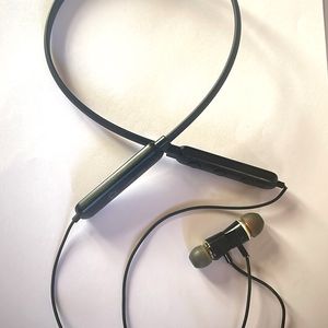 Neckband Bluetooth Headphone