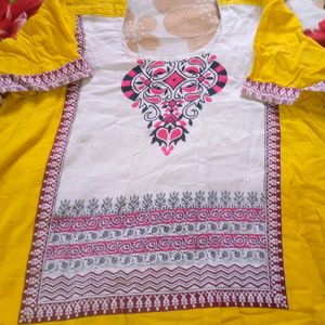 Pure Cotton Used Yellow Kurti For Sale