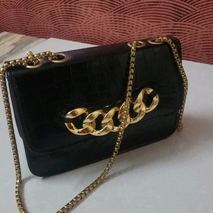 Black Classy Sling Bag