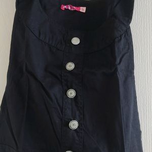 Gorgeous short black dungaree with inner top