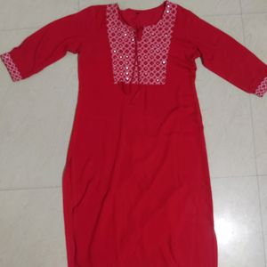 Red Kurti