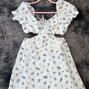 Cut Out Dress White/Blue Floral