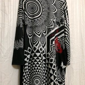 101 Idees Black Printed Dress