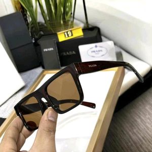 PRADA SUNGLASS