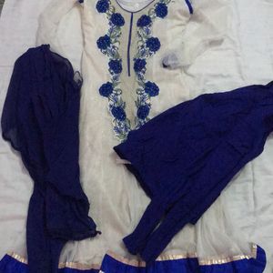 WHITE ND NAVY BLUE ANARKALI