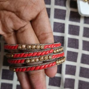 3 Jewelery Sets With 4  Bangles