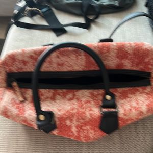 Sling Bag