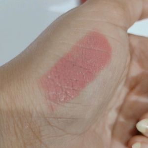 Mama Earth Long Stay Lipstick (07 Pillow Nude)