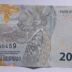 INDONESIA 🇮🇩  2000 Rupiah Note