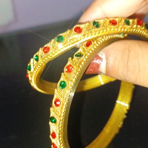 Preety Bangles