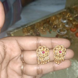 Golden Earings , Antique piece