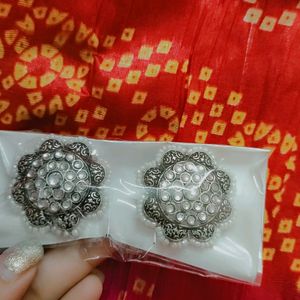 New Kundan Plus Moti Stud Earrings