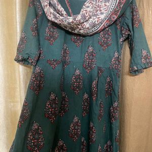 Elegant Green Printed Kurta with Pants and Dupatta