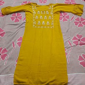 Yellow Kurta With Red Pant