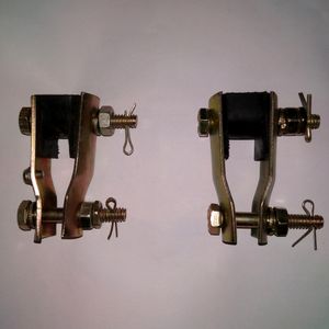 2 Ceiling Fan Clamps In Brand New Condition