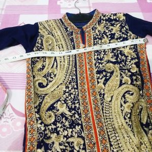 Beautiful Pakistani Kurta-30.