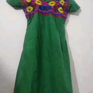 Floral Embroidered Beautiful Short Kurti