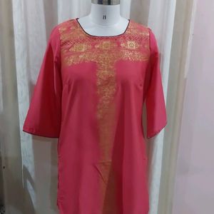 Aurelia Gold Printed kurti