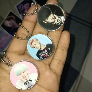 BTS combo pens with 4 photo cards and 1 key chain