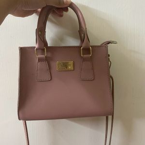 DAVIJONES PINK SLING BAG