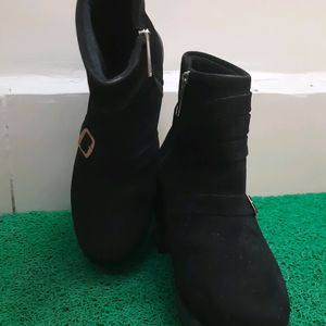 Black Boots🖤👢for Women's