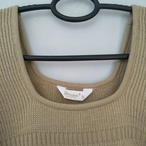 Berrylush Beige Scooped Neck Sweater