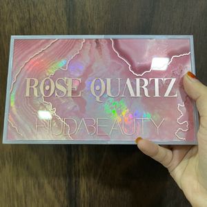 Huda Beauty Rose Quartz