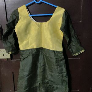 SHORT KURTI