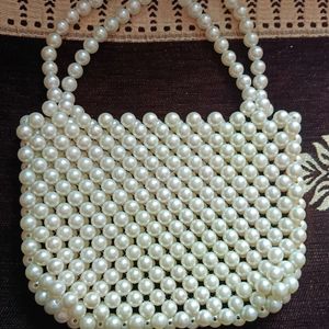 Pearl Handbag 👜