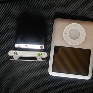 3 Ipods Works Only On Power Plugged