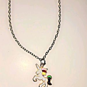 UNICORN 🦄 PENDANT NECKLACE