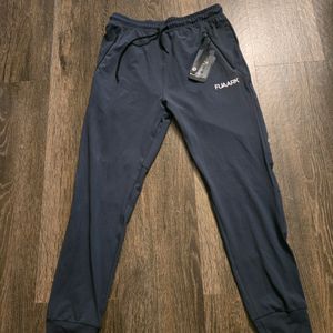 FUAARK Trackpant With Tag