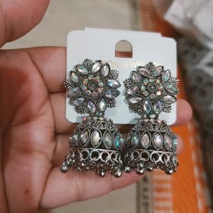 Colour Jhumka