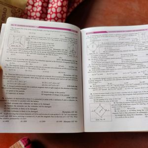 DATTA PAL GUCHHAIT PHYSICS BOOK CLASS 12