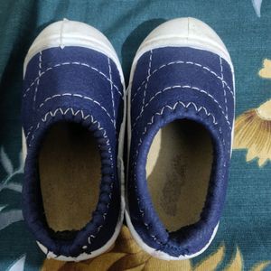 Blue shoes for unisex