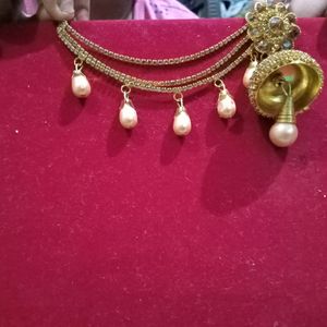 Big Jhumka With Latkan