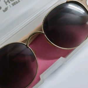 IDEE Tinted Sunglass. Golden, Biege Frame.