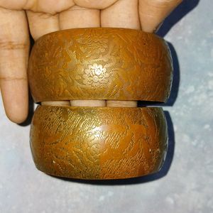 2 Metal Bracelet