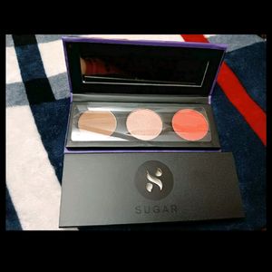 Sugar Cosmetics Contour D Force 3in1 Facepallete