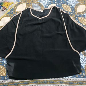 Stylish Sleeves Black Crop Top In L Size